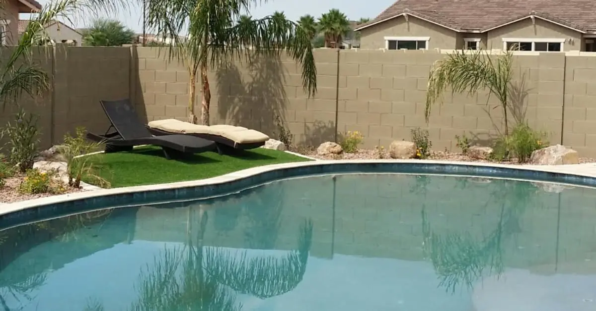 Overview: Pool Waterline Tile