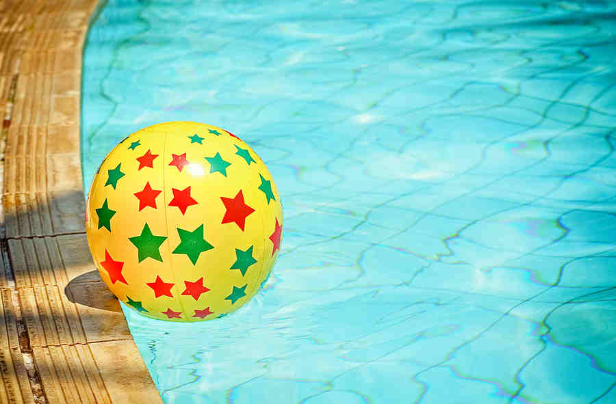 The Five Best Pool Party Games