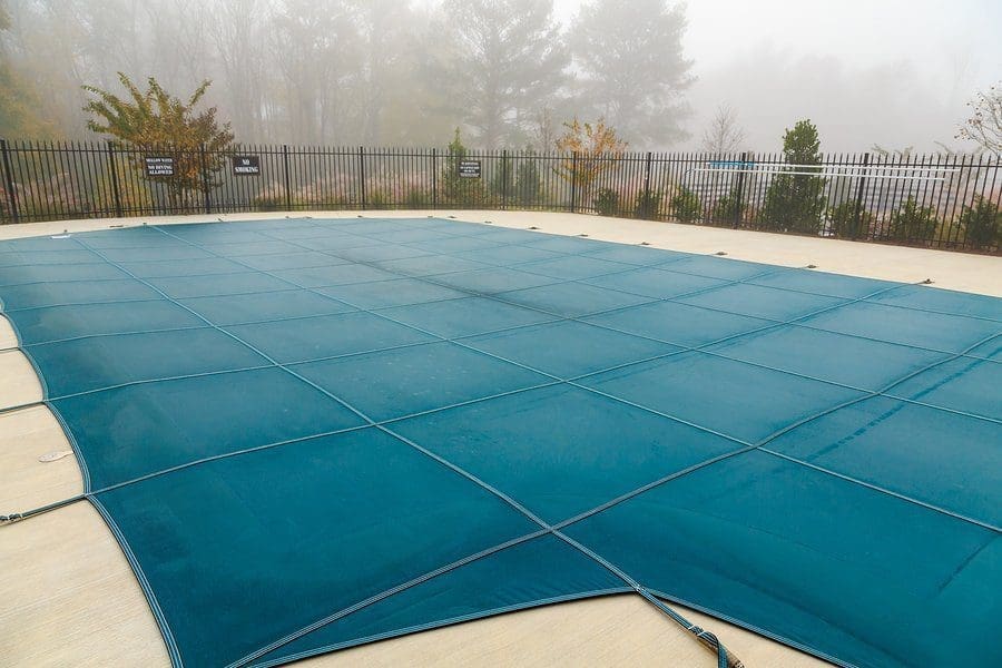 3 Reasons Why Pool Companies Gilbert Think You Need A Pool Cover