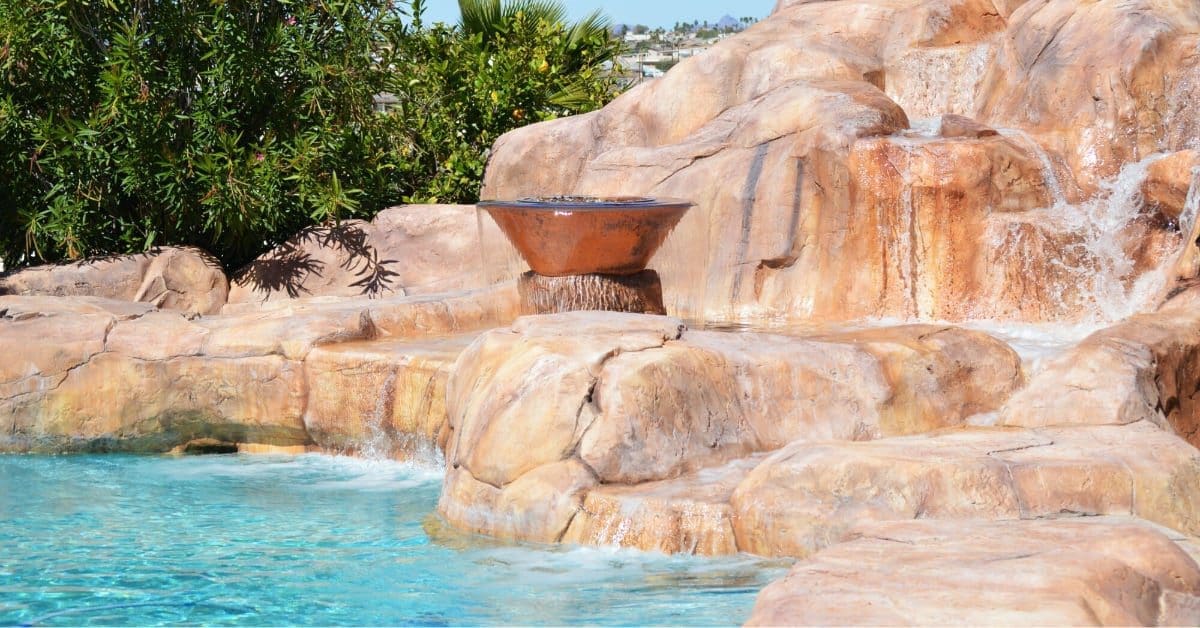 3 Top Trendy Arizona Backyard Ideas With a Pool